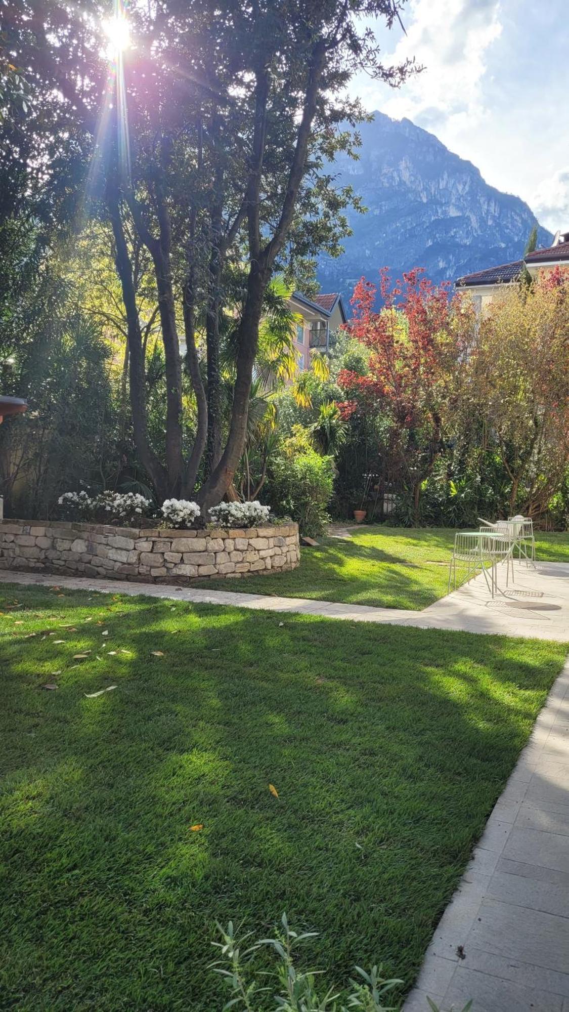 Locanda Restel De Fer Riva del Garda Exterior foto